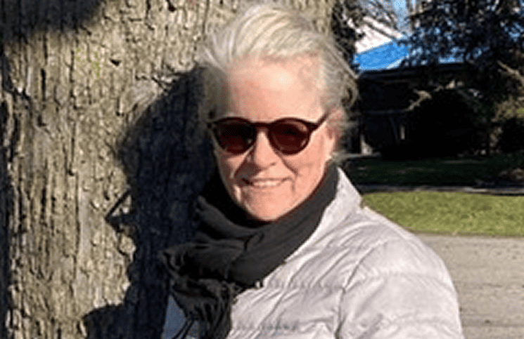 Etobicoke Realtor Nancie McLeod delivers Soup with a Smile