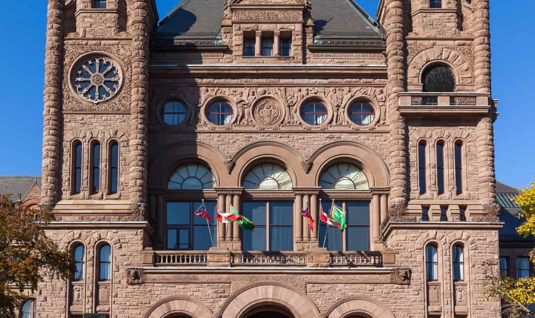 Better professional standards, incorporation for salespeople in new Ontario bill