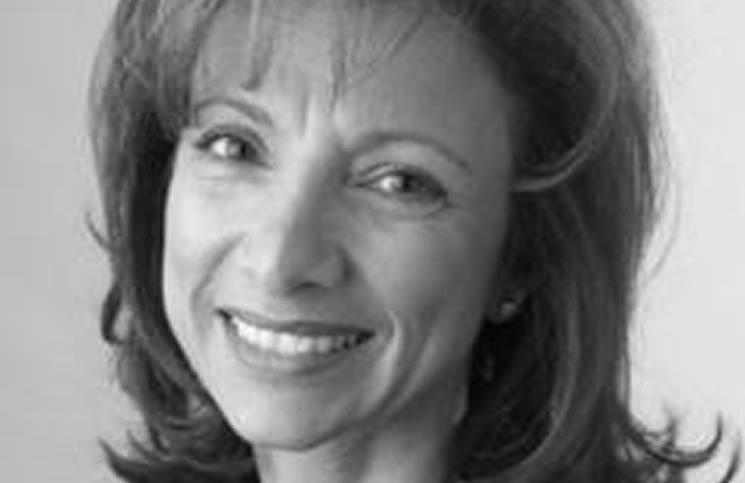 Sales rep Susan Eickmeier holds tea party, raises funds for shelter