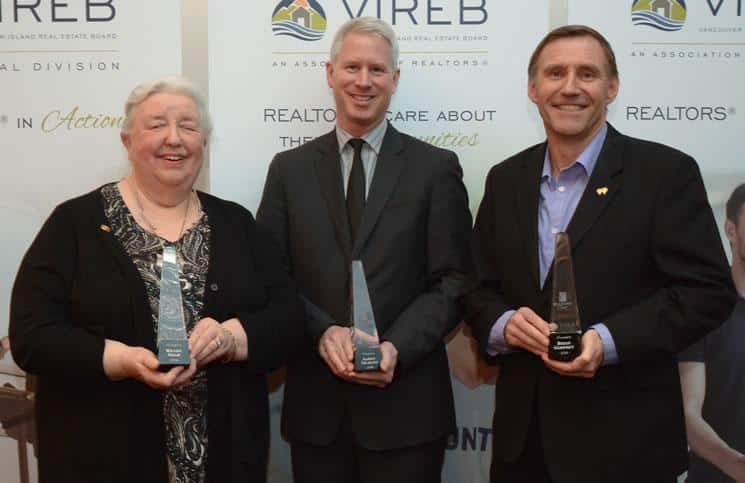 Brian Godfrey, Aaron Nicklen and Wendy Shaw receive Realtors Care awards