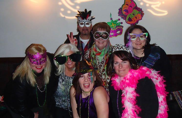 Trish Condo hosts Mardi Gras Fundraiser for shelter