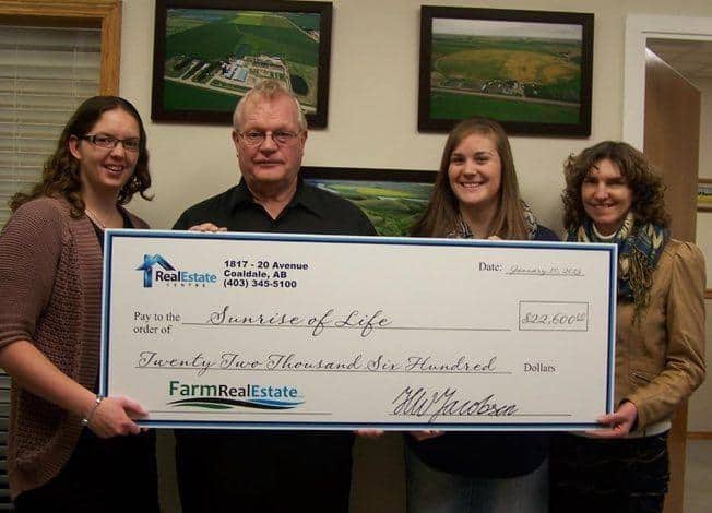 Real Estate Centre Farm Team raises $22,500 in Coaldale