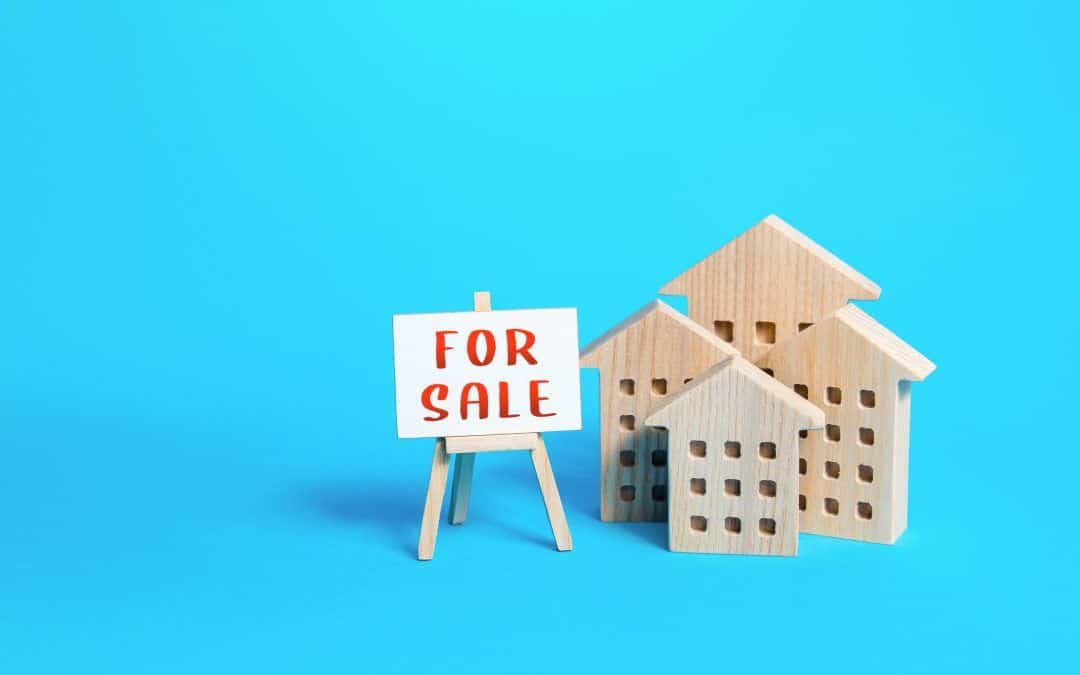 Should realtors include the listing price in ads?