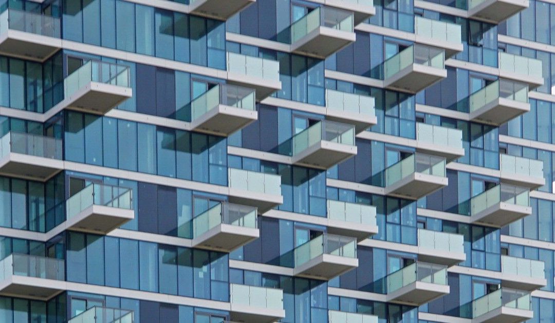 New condo sales climb 50% in Toronto and Hamilton, but pipeline keeps shrinking